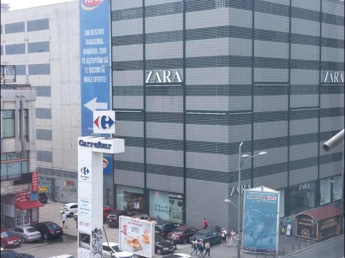 Domum Unirea, Across The Street Of Old City Center Bukarest Exterior foto